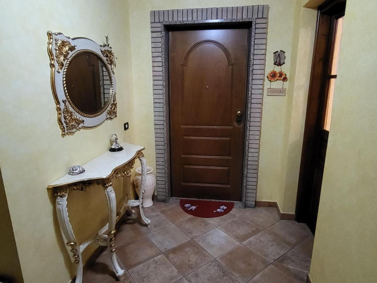 Fiumicino Centre Apartment ภายนอก รูปภาพ